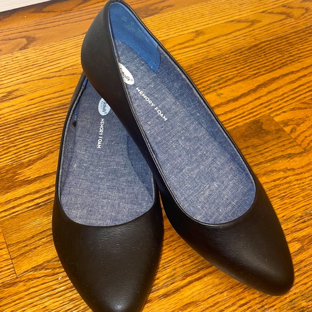 NEW Women Dr. Scholl’s memory foam pointed black flat size 8